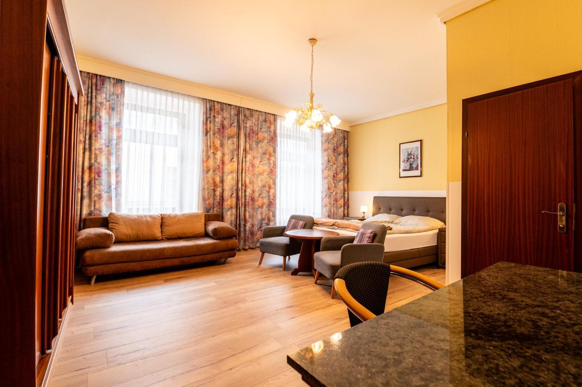 Hotel Alter Telegraf Graz Esterno foto