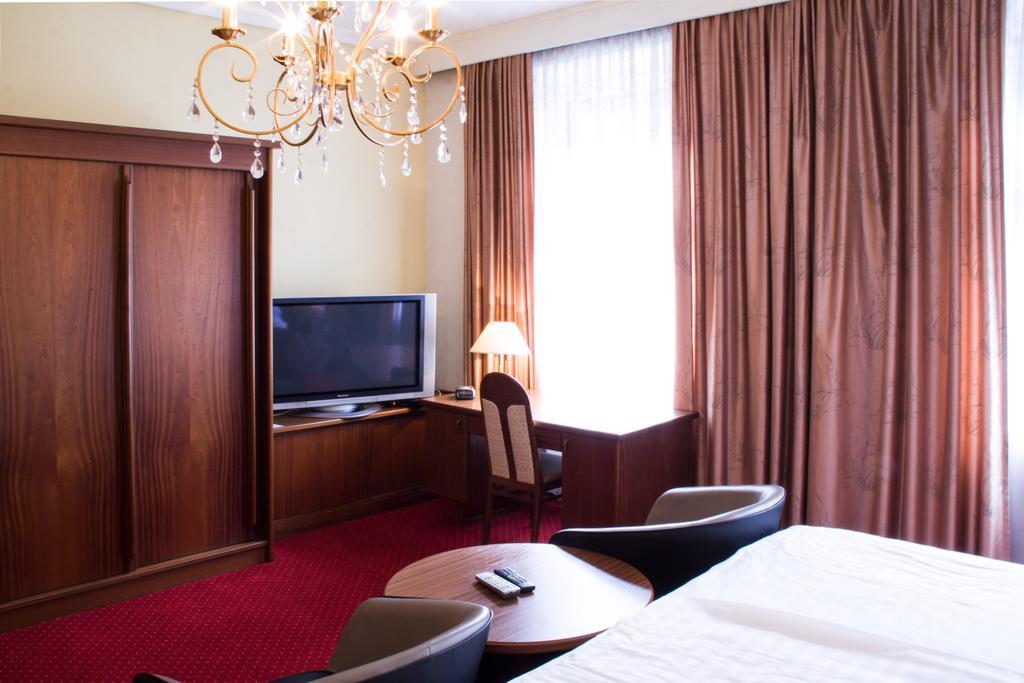 Hotel Alter Telegraf Graz Esterno foto